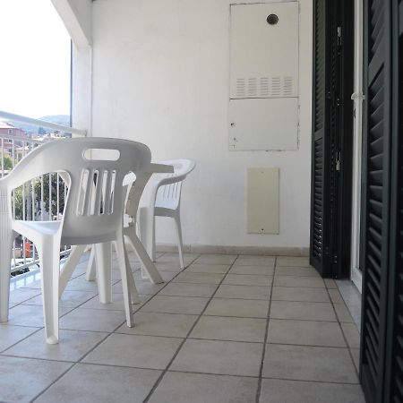 Gli Archi Nel Golfo Apartment San Terenzo Luaran gambar
