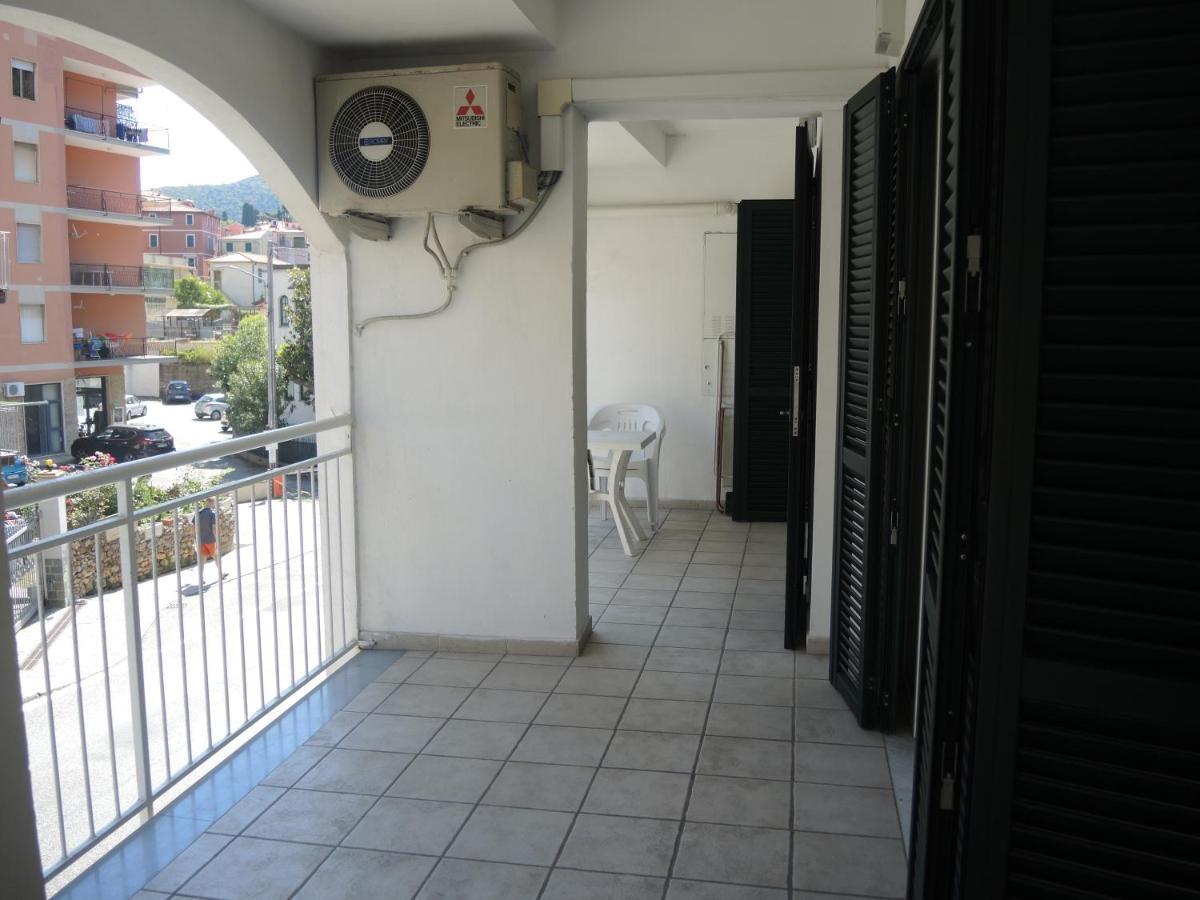 Gli Archi Nel Golfo Apartment San Terenzo Luaran gambar