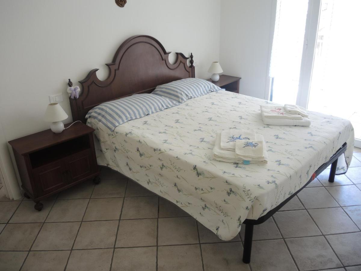 Gli Archi Nel Golfo Apartment San Terenzo Luaran gambar