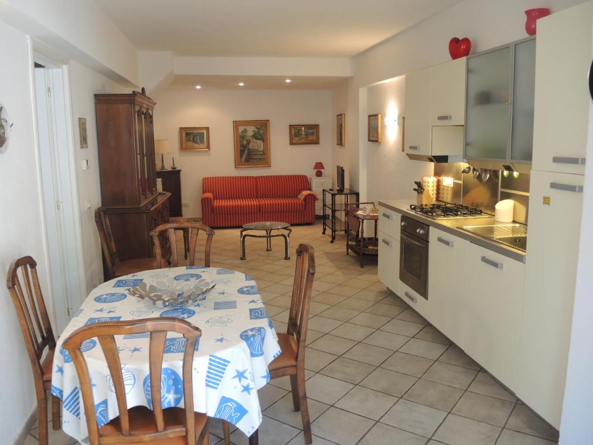 Gli Archi Nel Golfo Apartment San Terenzo Luaran gambar